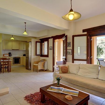 Villa Oreinothea à Thérison Extérieur photo