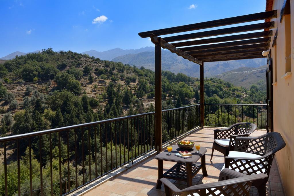 Villa Oreinothea à Thérison Extérieur photo